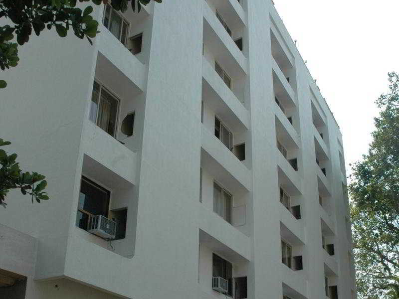 Juhu Plaza Hotel 3*