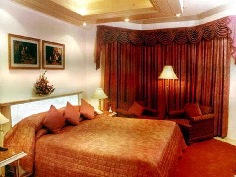 Hotel Sea Princess Mumbai