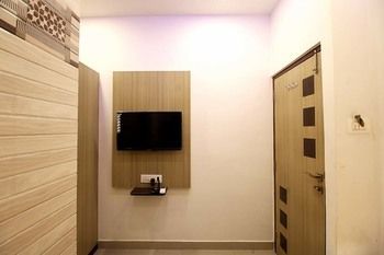 Hotel Golden Residency Mumbai