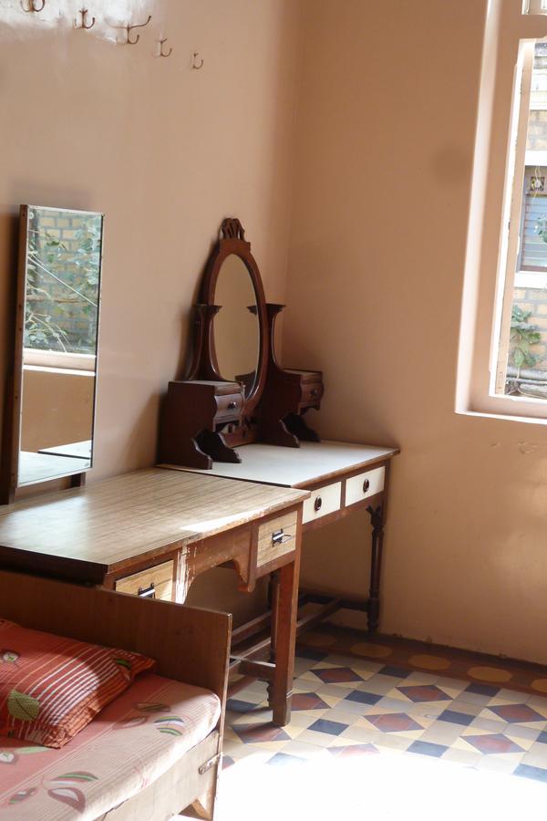 Modern Hindu Albergue Bombaim