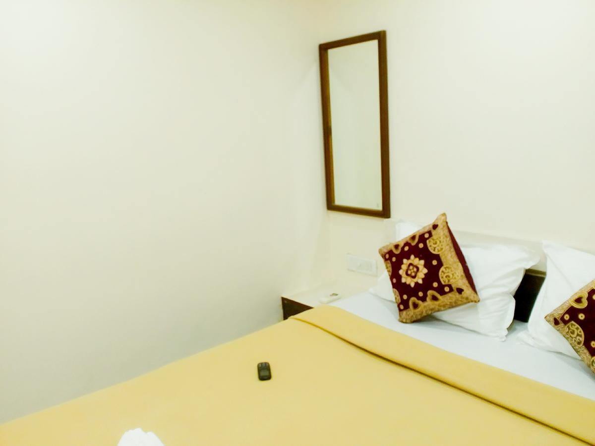 National Residency Hotel Bombaim