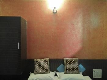 Hotel Sion Residency 3*