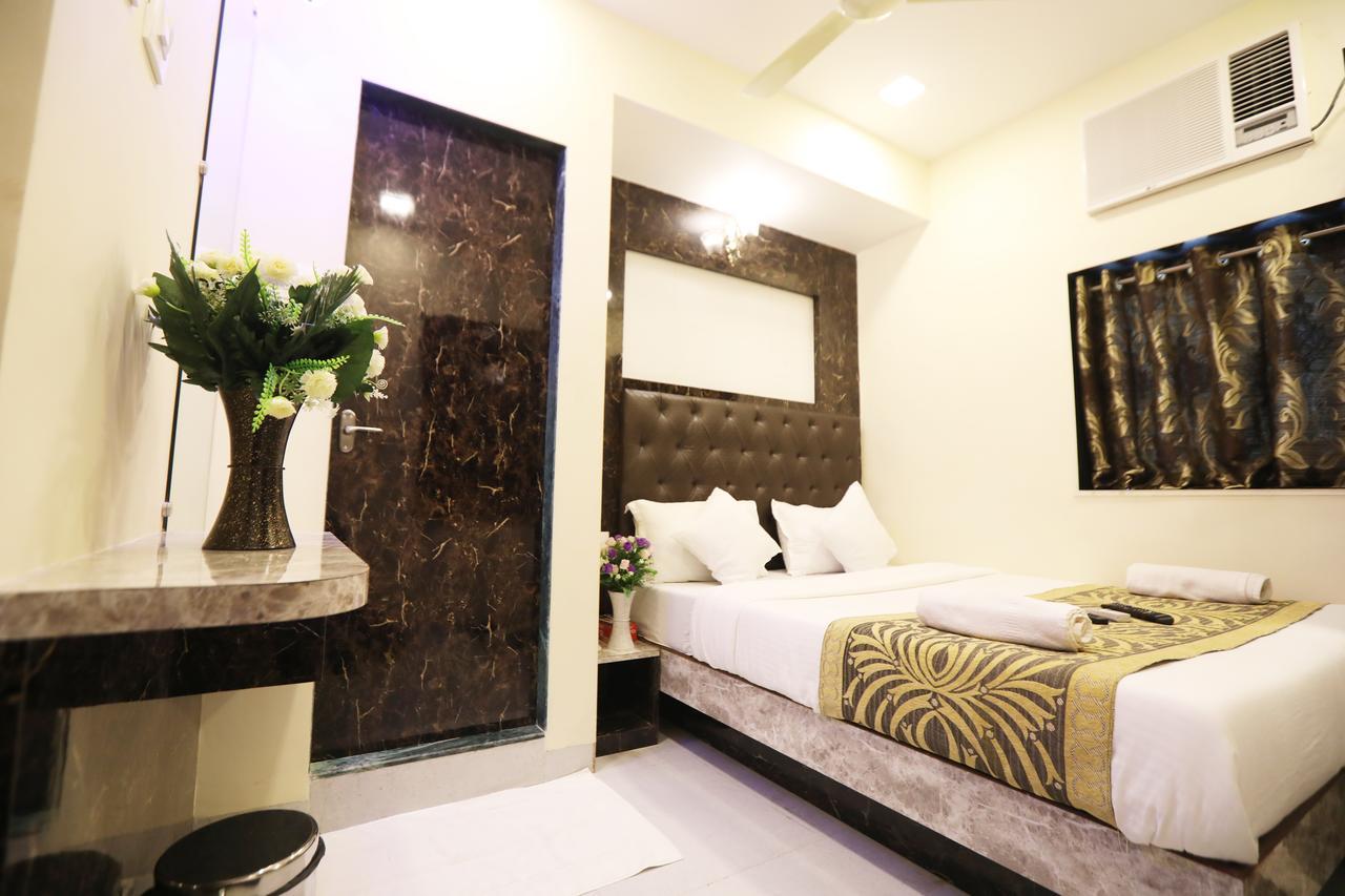 Hotel Onyx Residency 3*