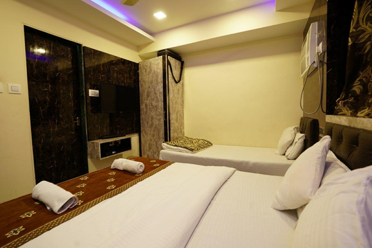 Onyx Residency 3*
