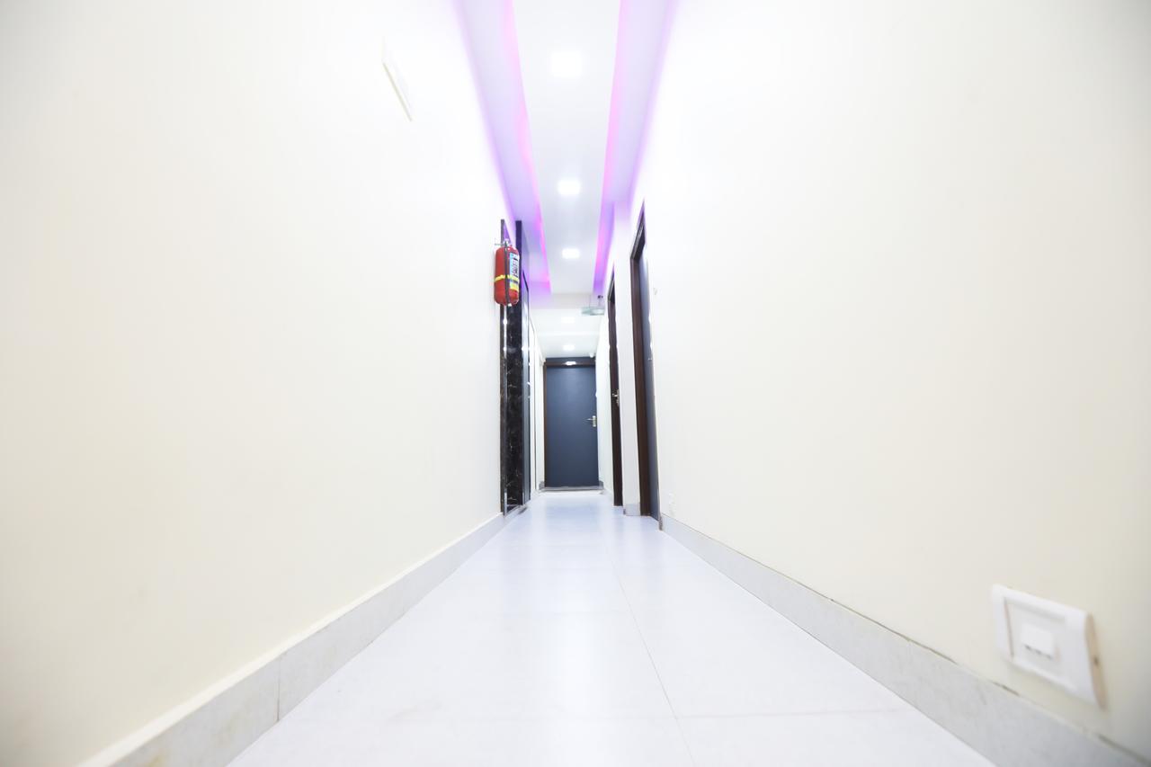 Hotel Onyx Residency