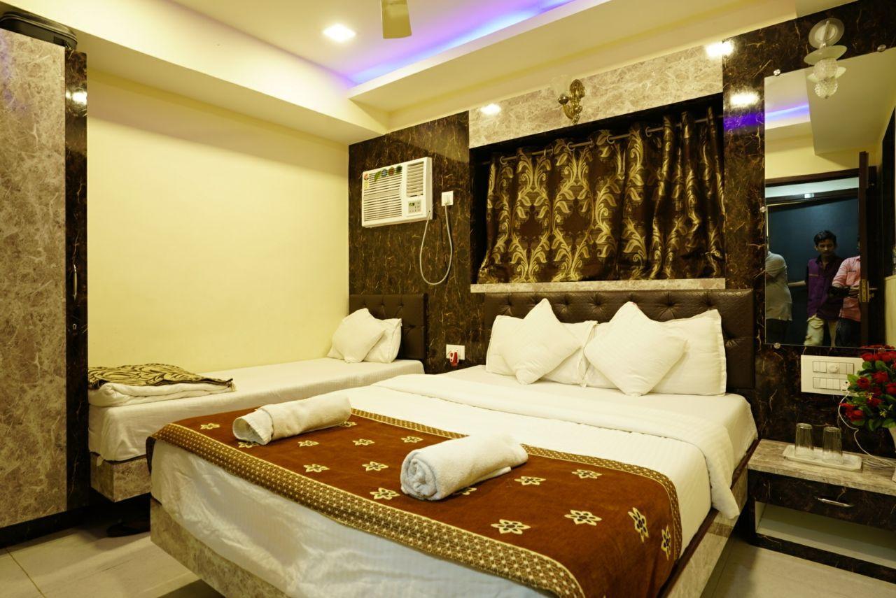 Hotel Onyx Residency