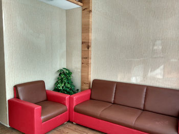 Grandeur-near International Airport
