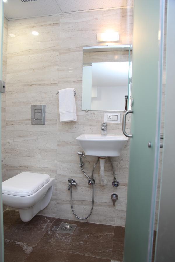 Aboos Lucky Galaxy Hotel