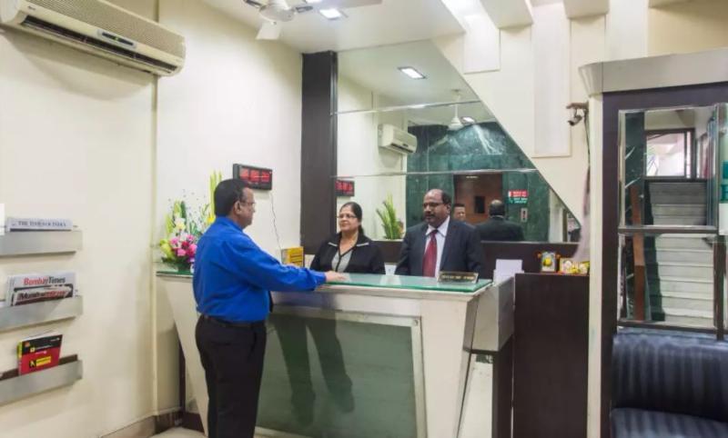 Hotel Yogi Broadway 3*
