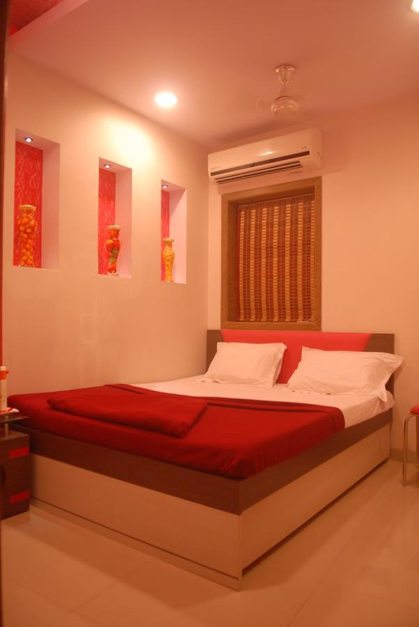 Welcome 3* Mumbai