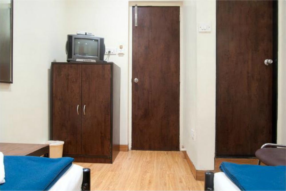 Hotel Kumkum 2*