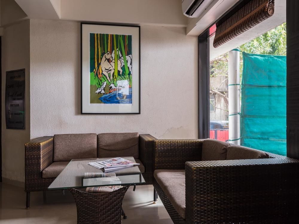 Hotel Fabhotel Savoy Airport 3*