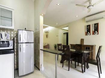 Hotel Fabhotel Sai Prasad 3*