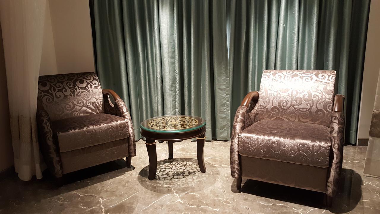 Peninsula Redpine Hotel 3*