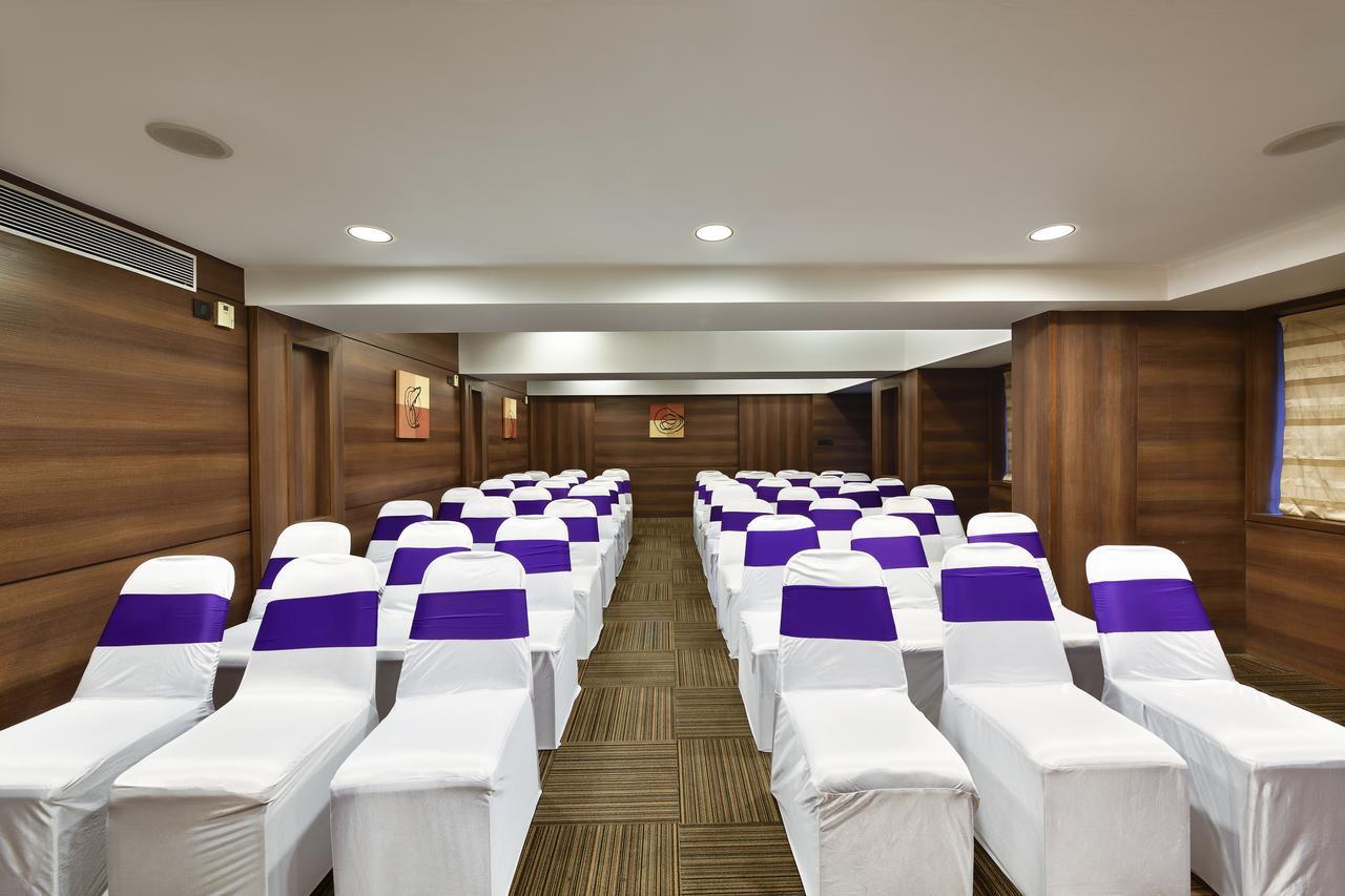Hotel Leafio Marigold-near Airport Mumbai
