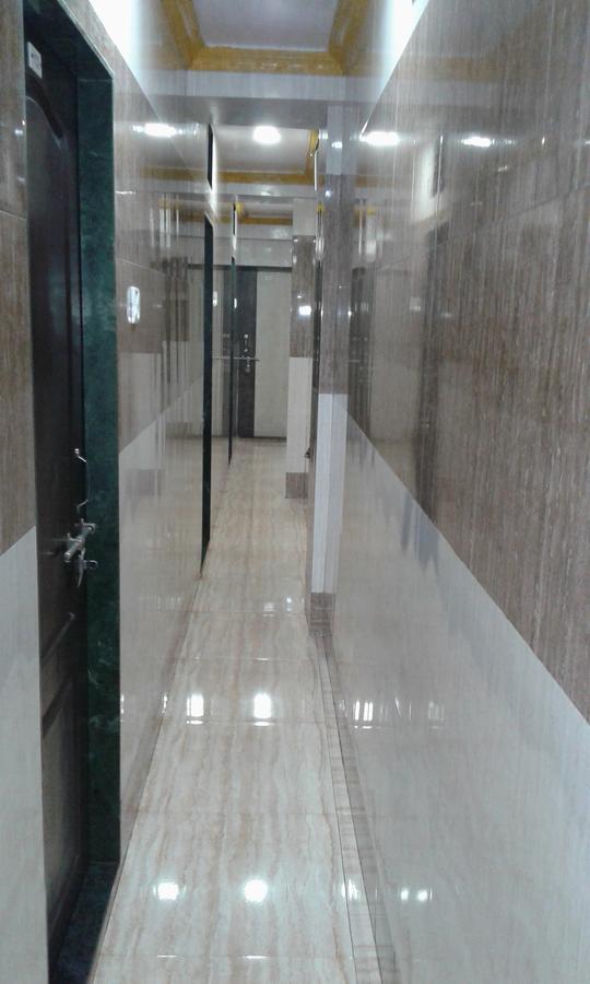 Kausar *