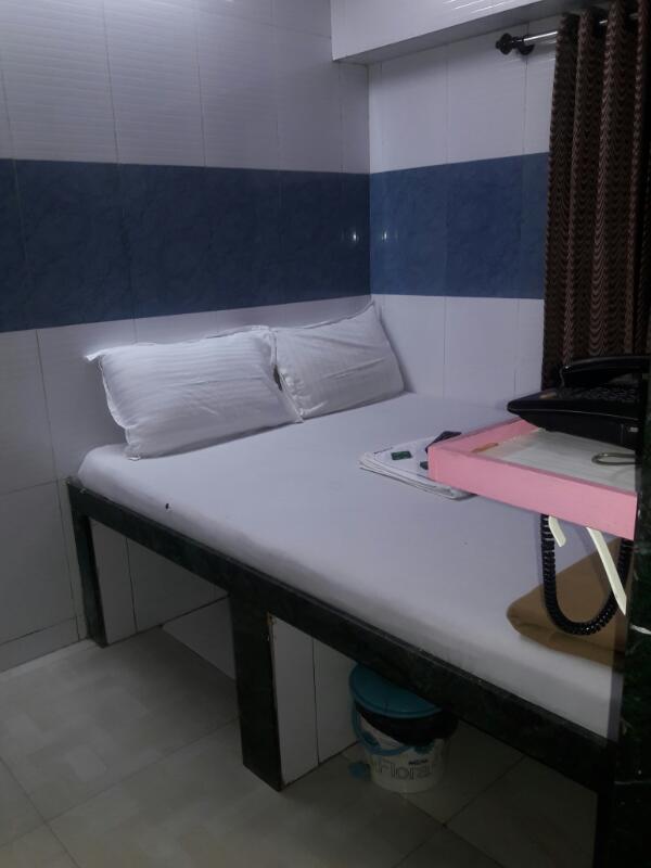 Hotel Kausar Mumbai