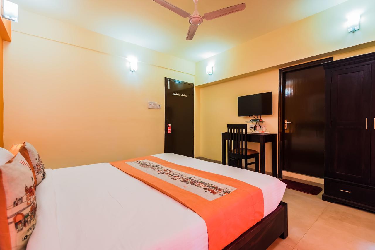 Hotel Oyo Flagship 389 Maitri Park Chembur