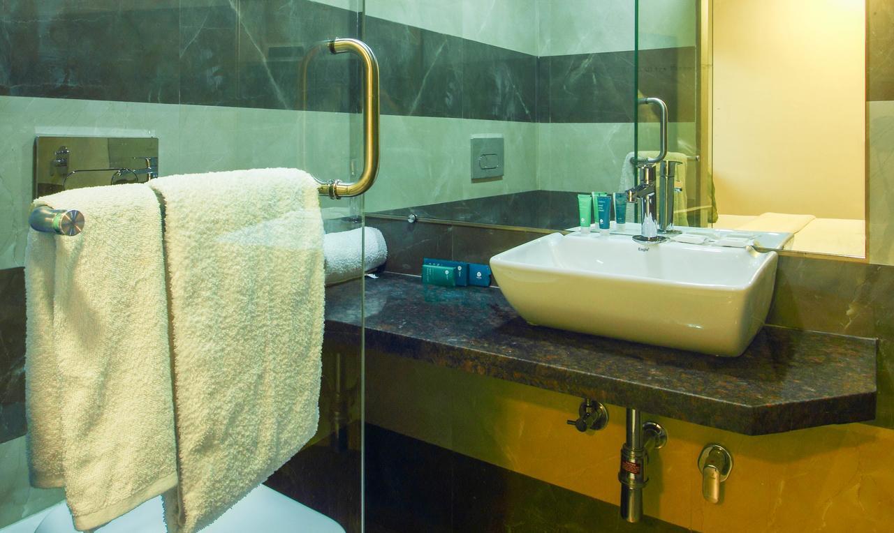 Treebo Blue Moon Powai