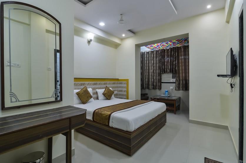 Hotel Aroma- Dadar