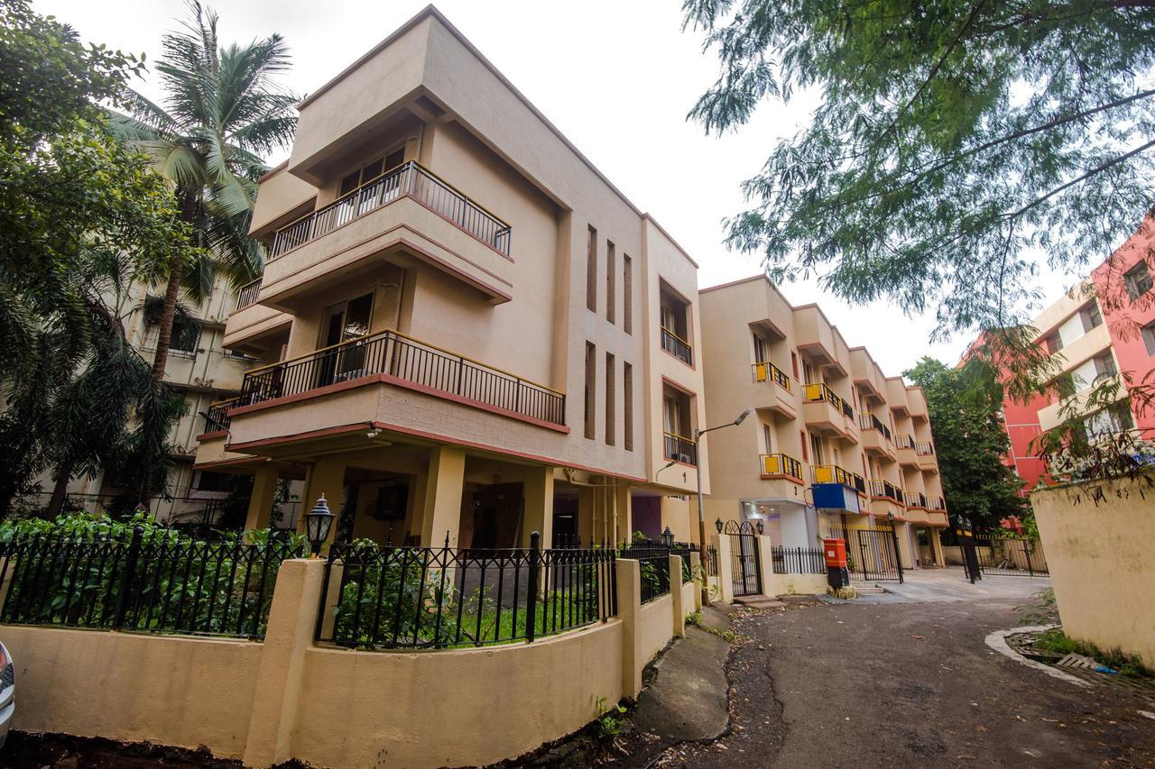 Oyo 9326 Om Sai Residency 3*