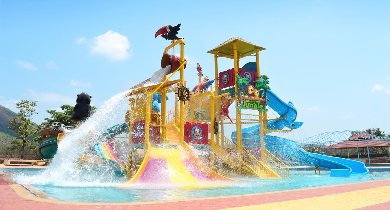 Hill County Resorts *