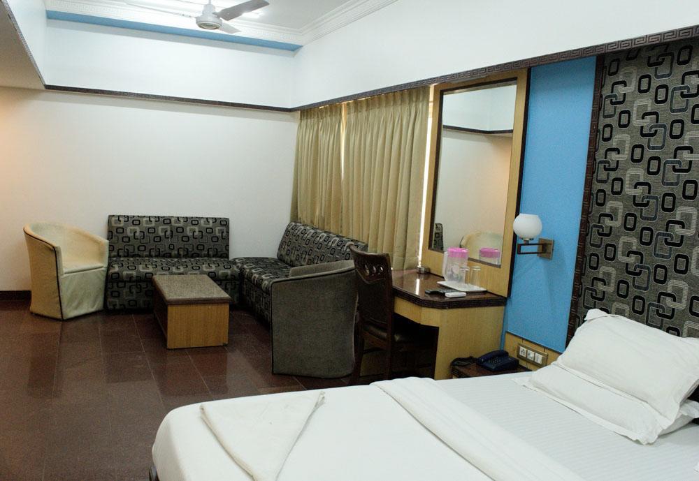 Imperial Executive, Andheri Hotel