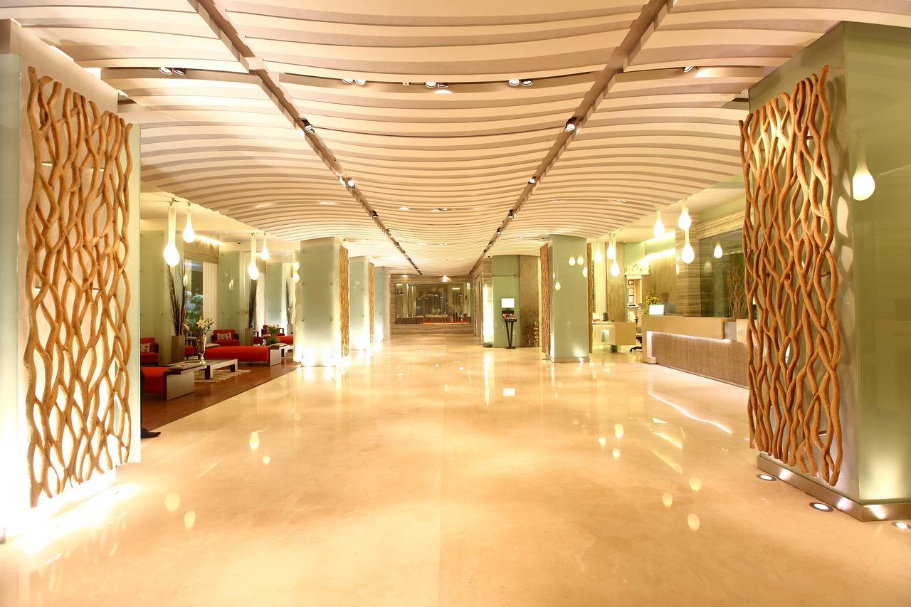 Mirage Hotel, International Airport Hotel