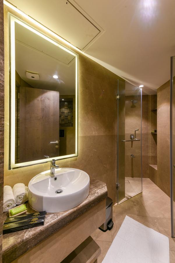 Hotel Orient Regency Mumbai