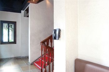 Kumkum Hotel 2*