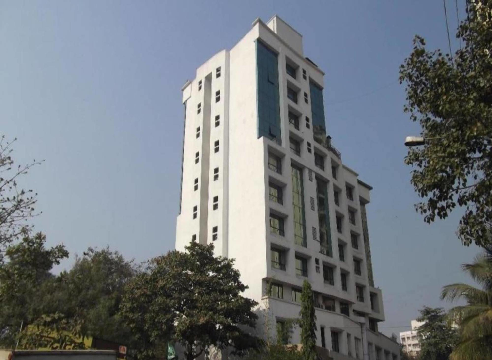 The Caliph Hotel, Near Powai 3*