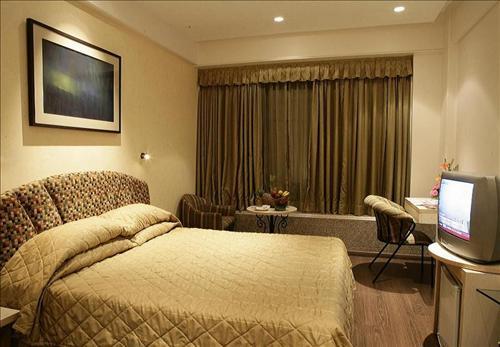 Kohinoor Continental,airport Hotel