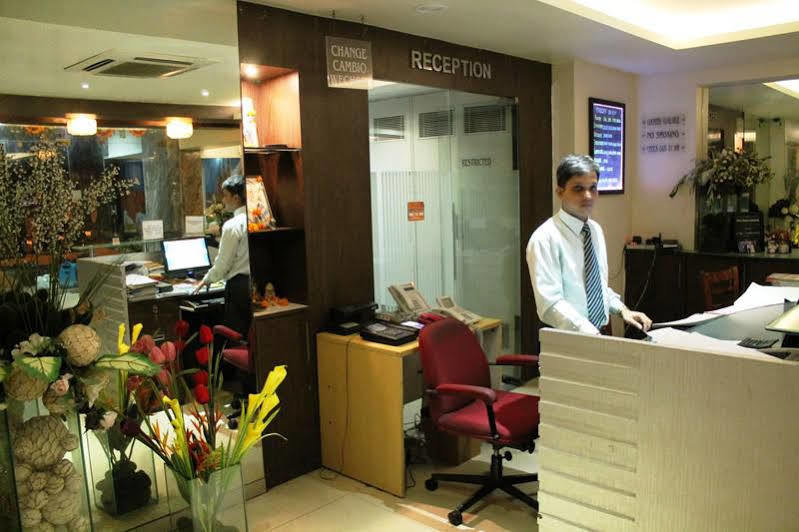 Unicontinental 2* Mumbai