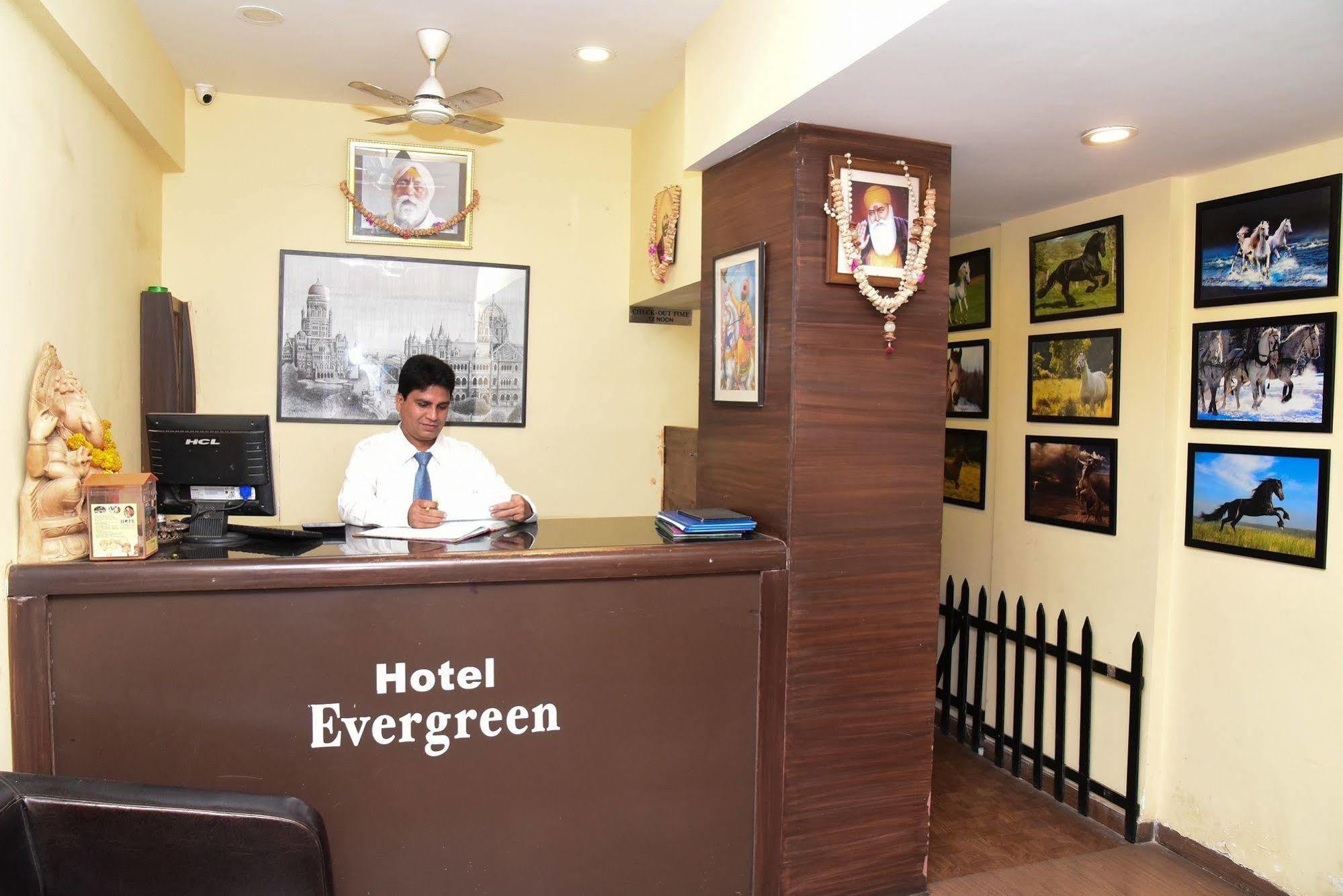 Hotel Evergreen