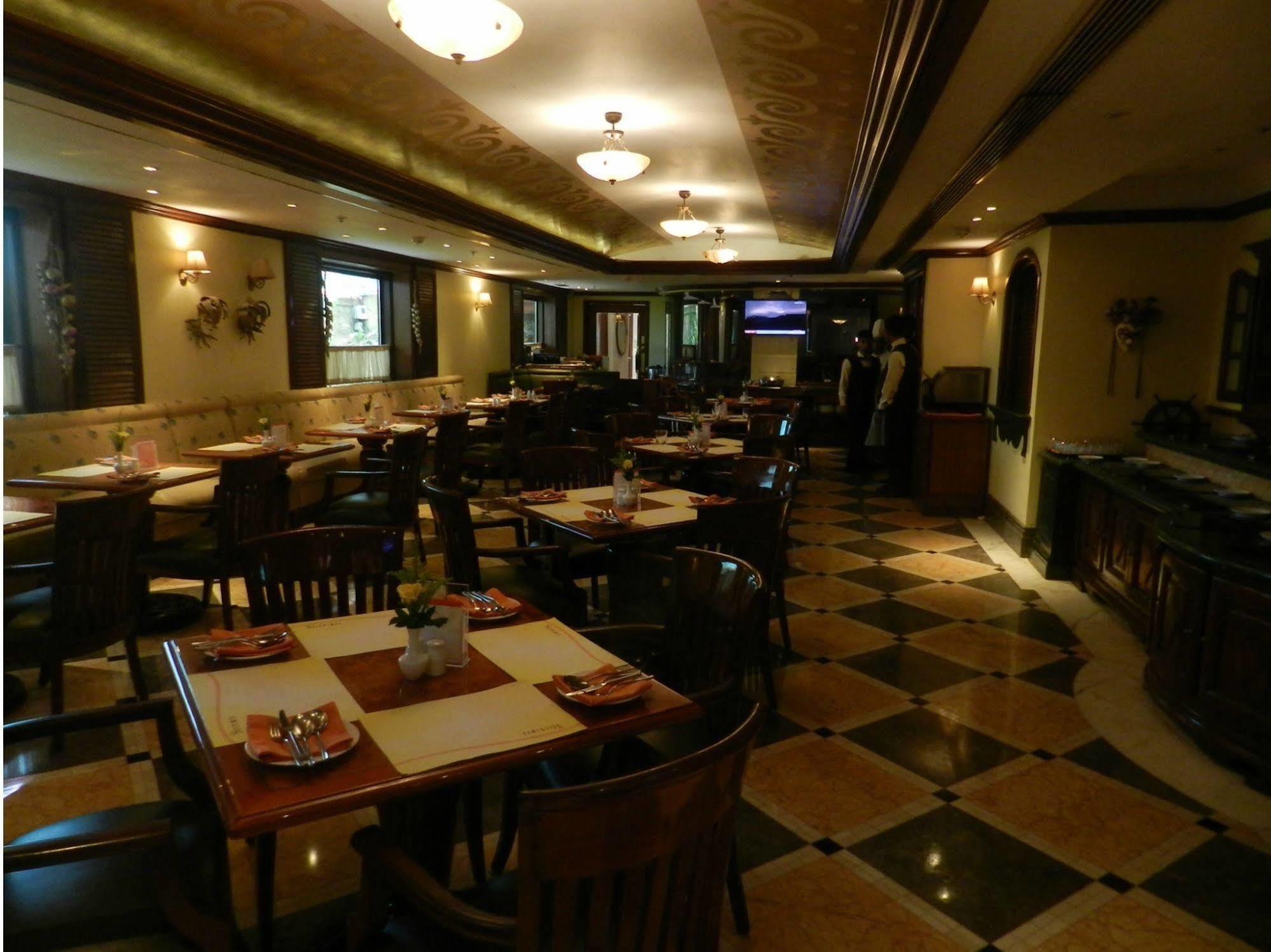 Hotel Ramada Plaza By Wyndham Palm Grove Mumbai