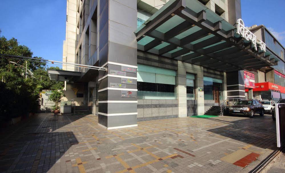 Hotel Vihang's