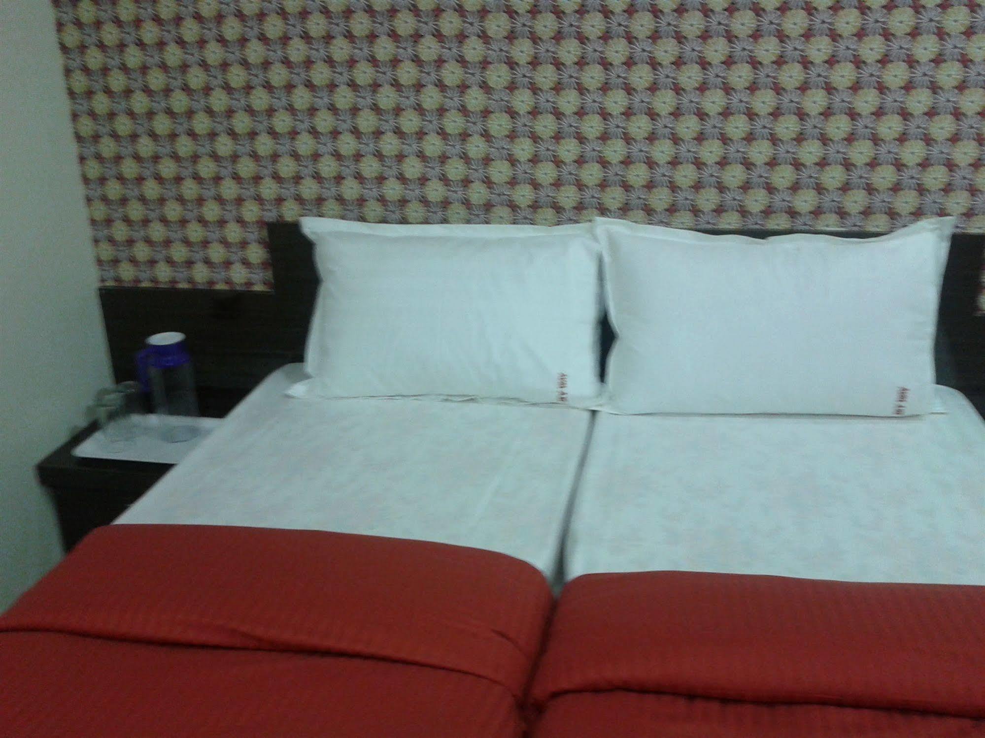 Skyway Apartment