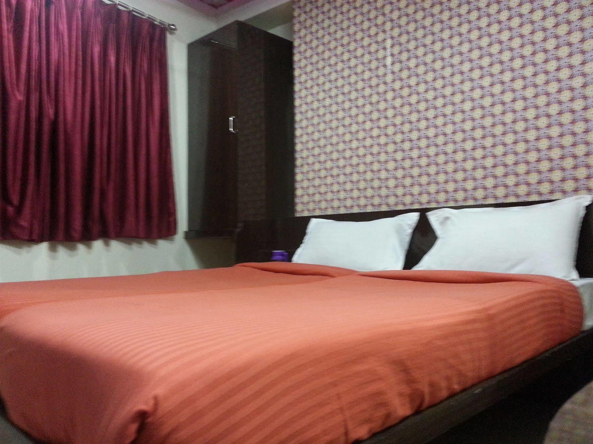 Apartment Skyway Mumbai