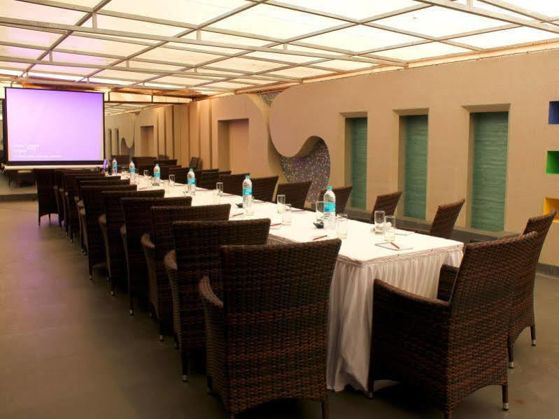 Hotel The Roa Mumbai