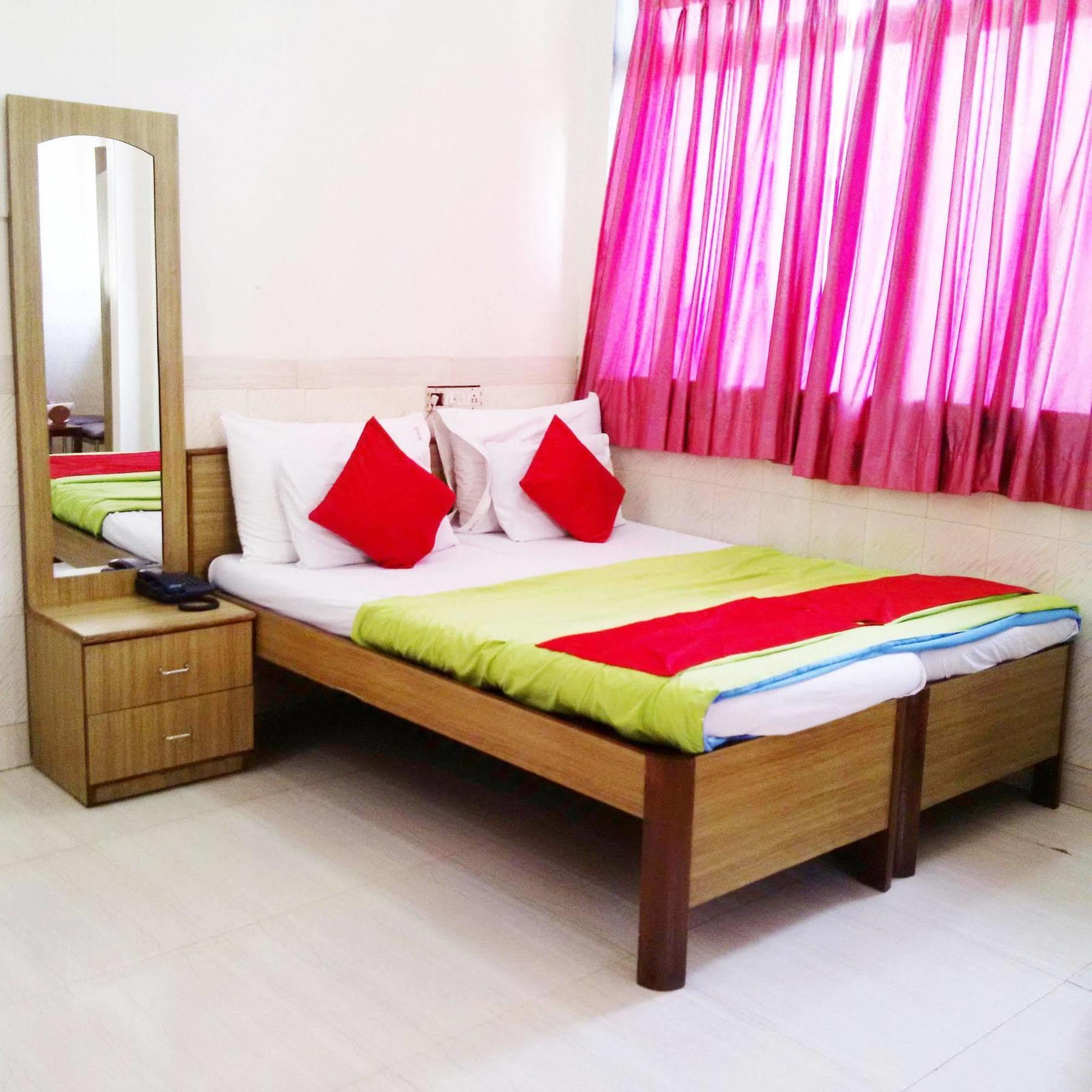 Hotel Al Madina Palace 2*