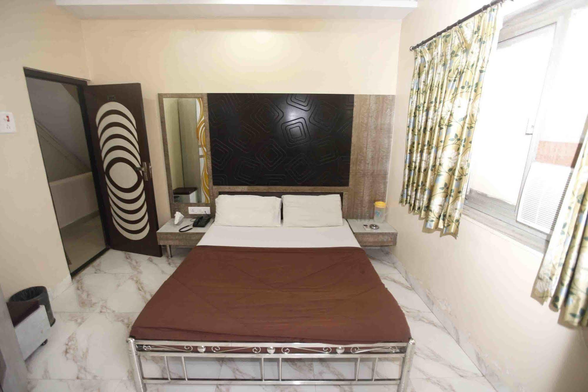 Hotel Al Madina Palace 2*