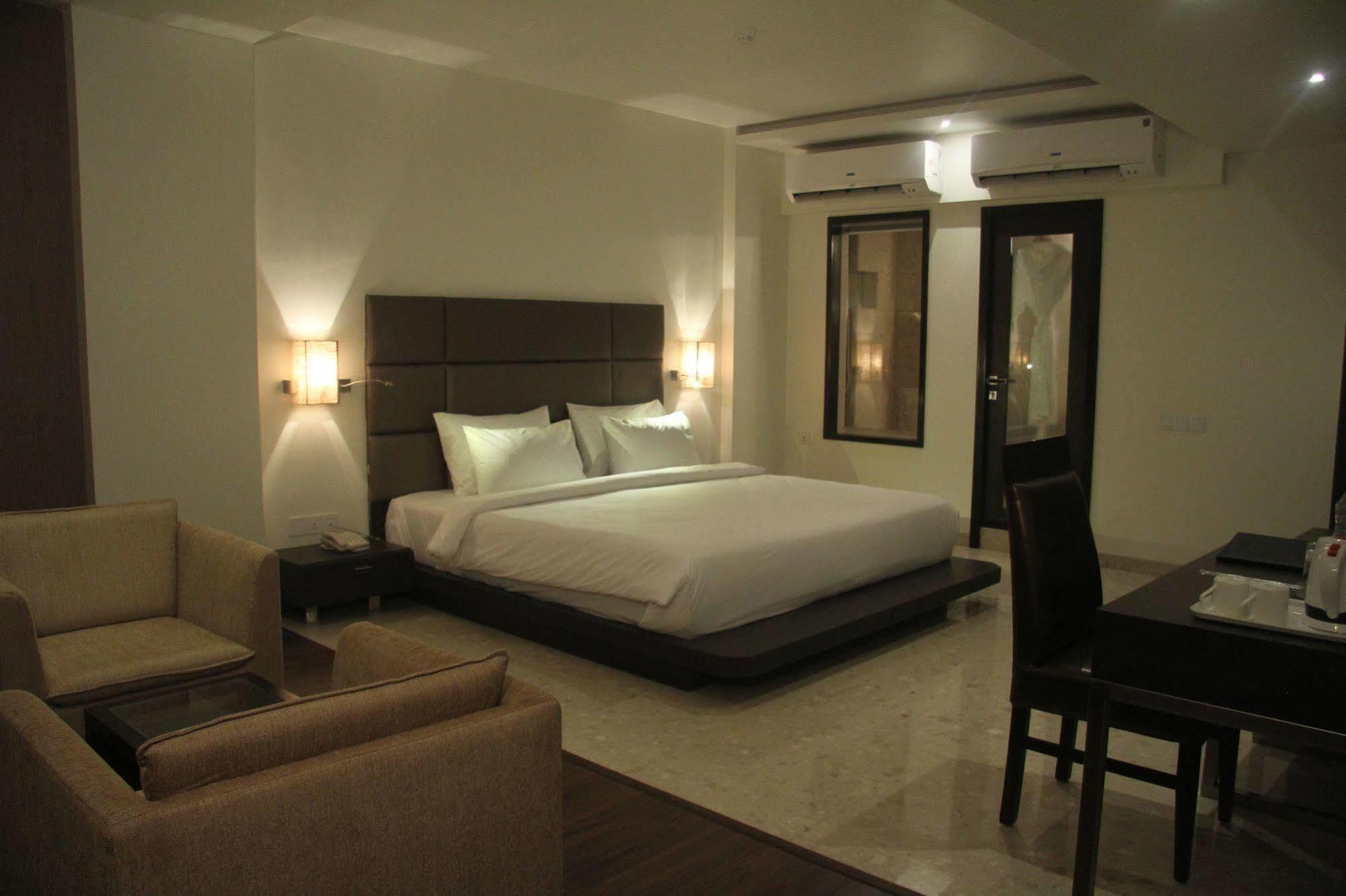 Inn Beacon T2 Mumbai