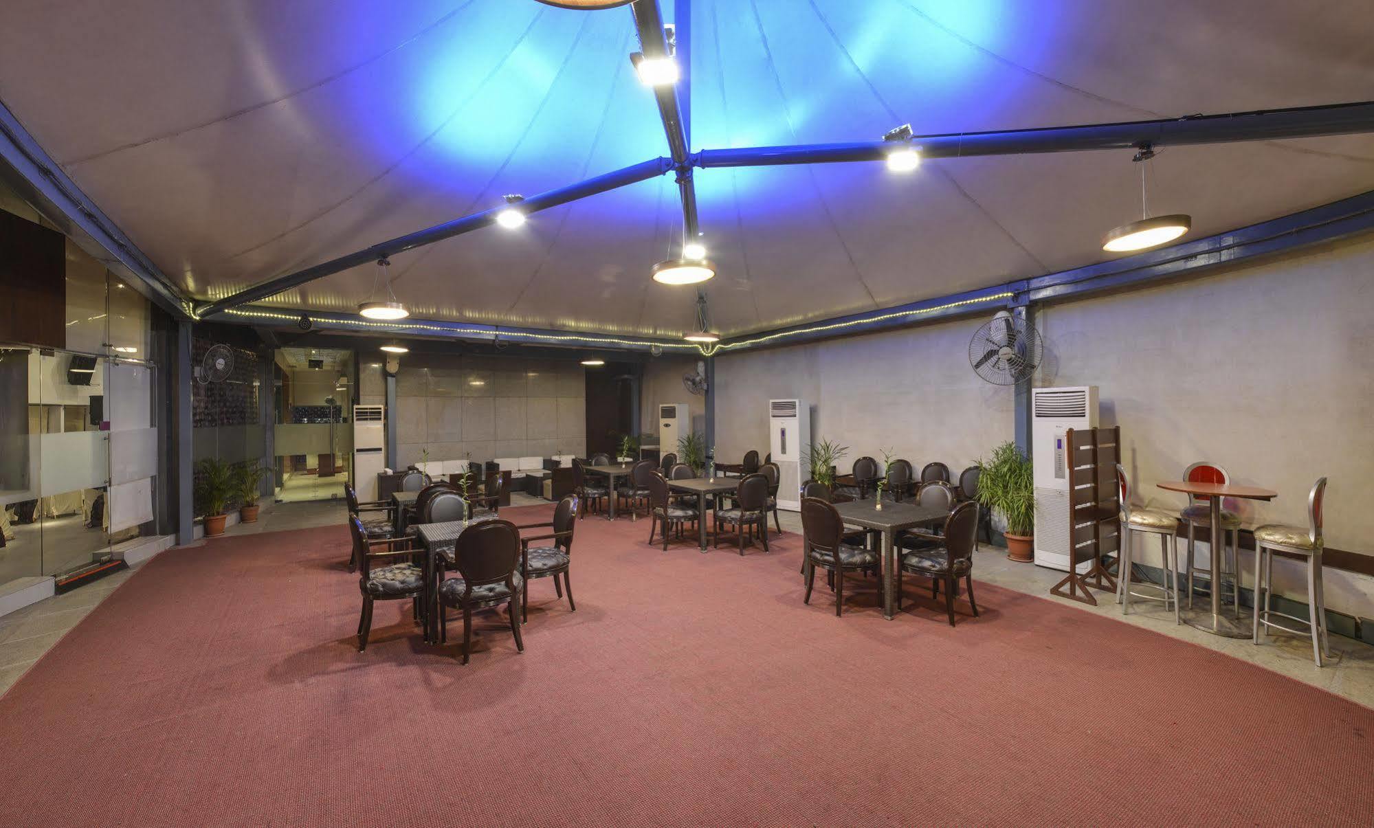 The Regale By Tunga Hotel Mumbai