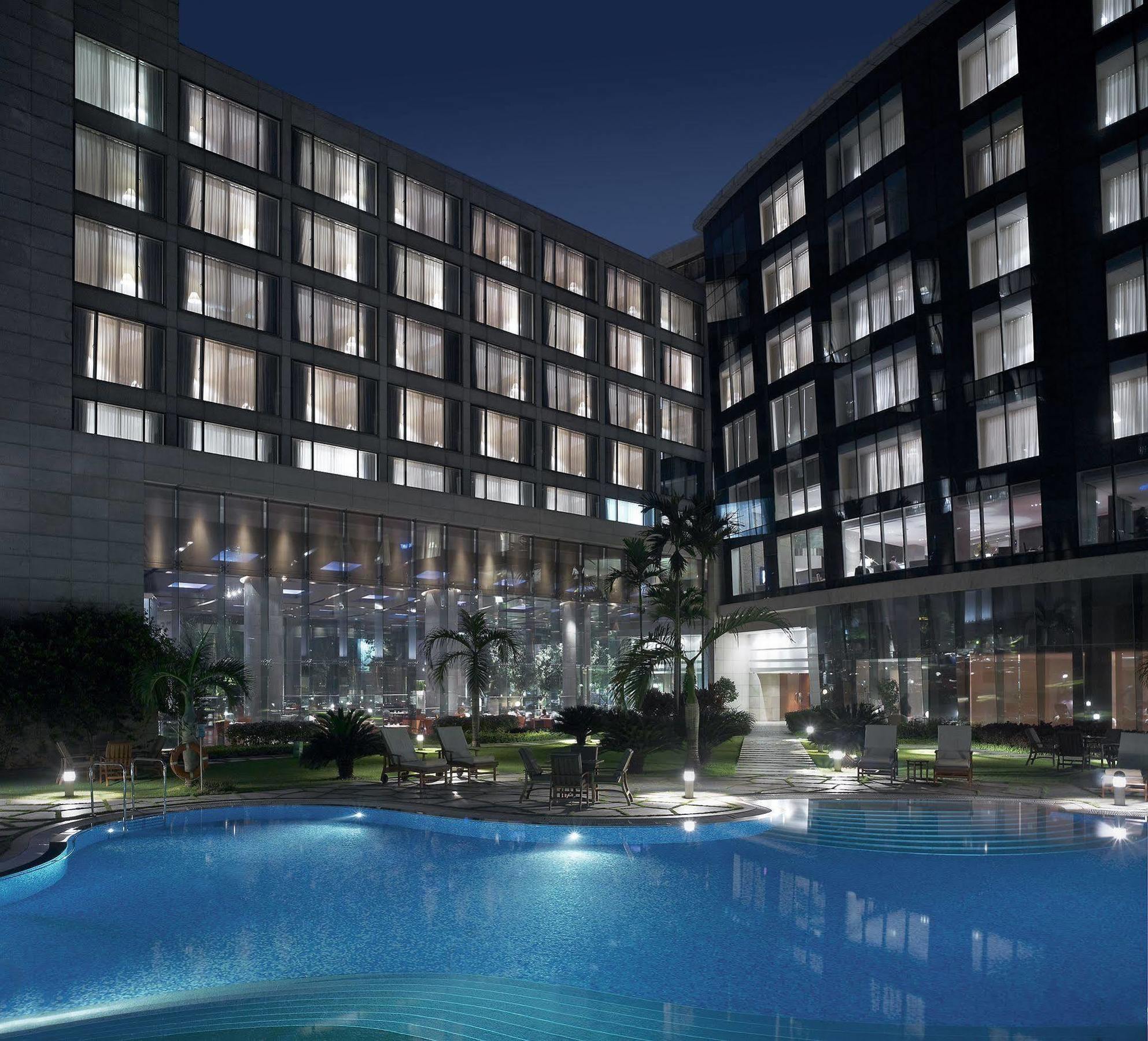 Hotel Hyatt Regency International Airport 5*