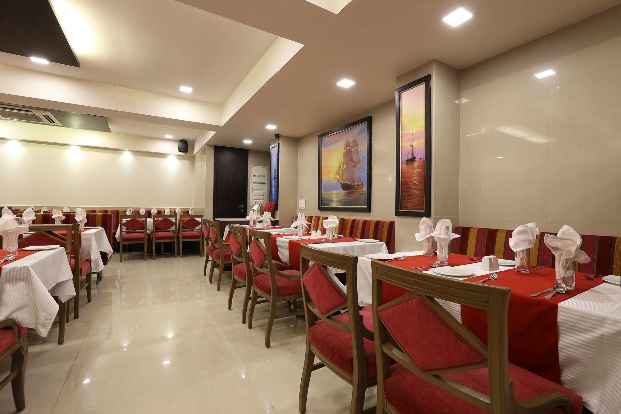Silver Hotel
