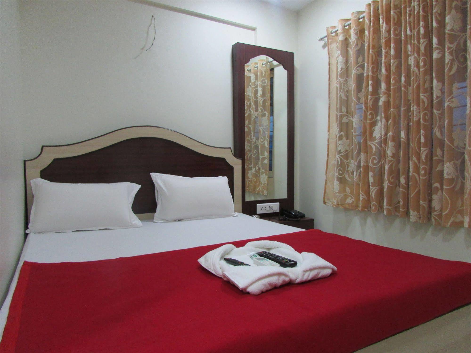 Royal Annex Hotel