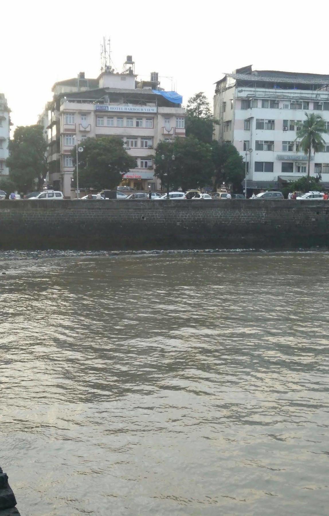 Hotel, Colaba Hotel 2*