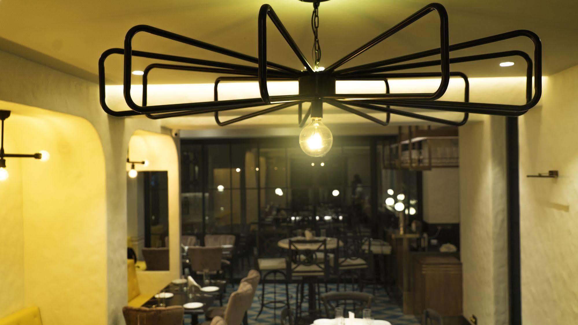 Harbour View Colaba