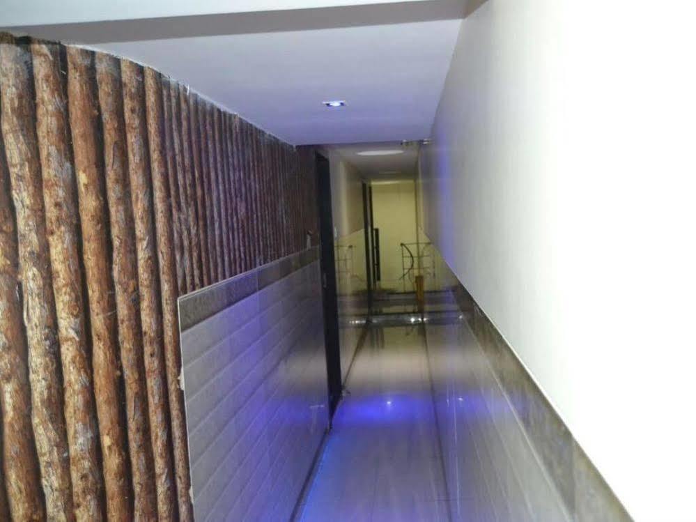 Alojamento Blue Orchids Executive Bombaim
