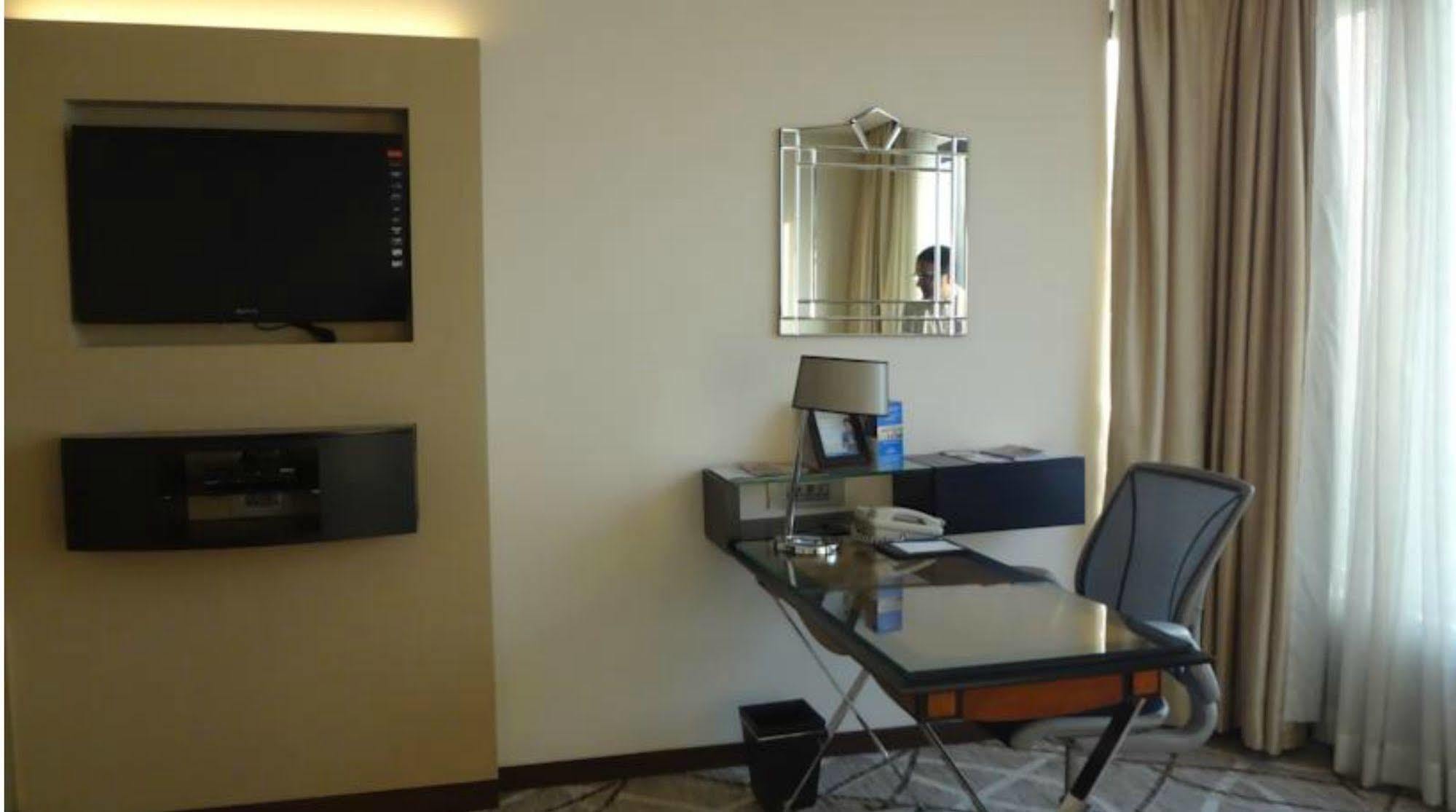 Hotel Marine Plaza